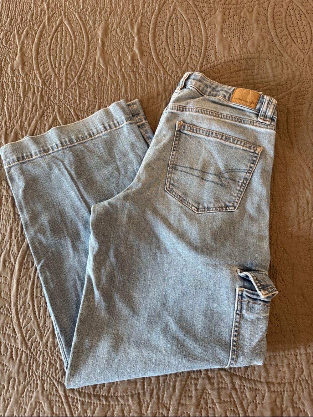 American Eagle Outfitters Pale Blue Wide-Leg Jeans